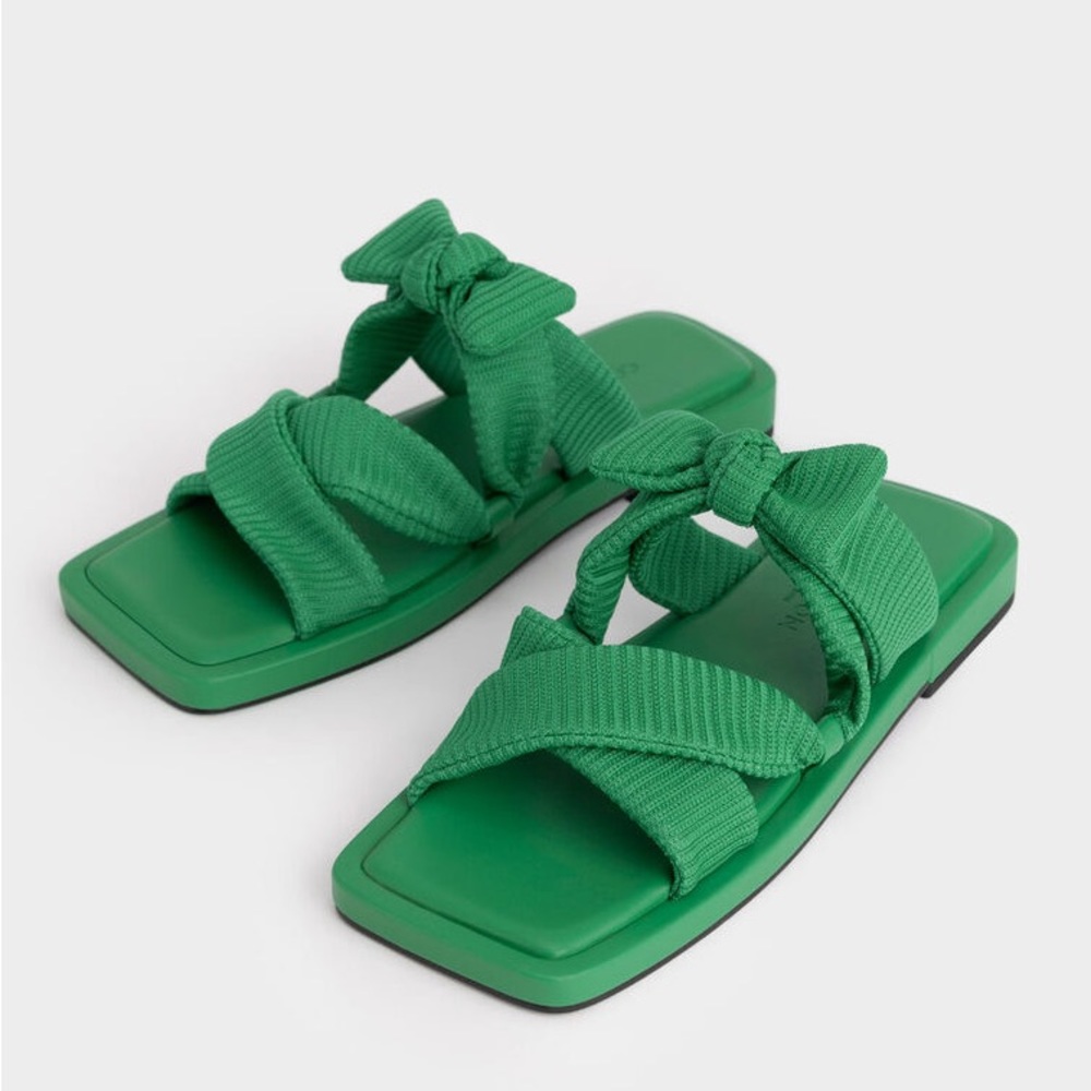 [CHARLES & KEITH] Square Toe Criss Cross Sandals